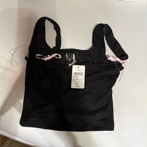 windsor crop top with bows